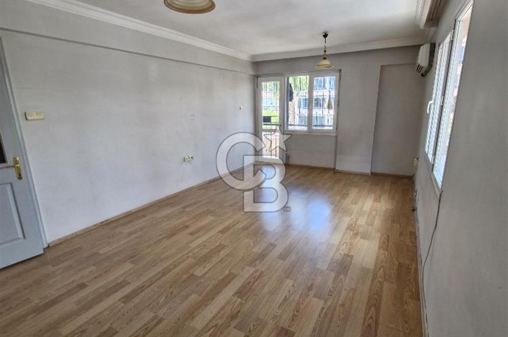 Gazemir anna cadde üstü kiralık iş yerine uygun konut