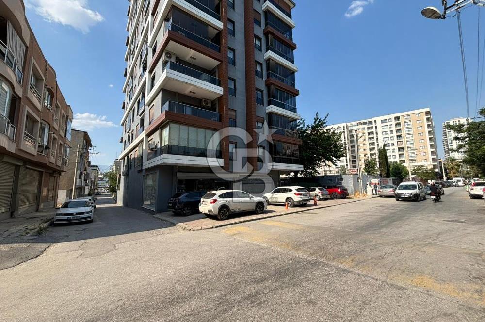 Bornova Yeşilova Nüans Rezidans'da 400m², Satılık 2 Cepheli Köşe Dükkan