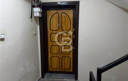 KARŞIYAKA GONCALAR’DA MERKEZİ KONUMDA SATILIK 2+1 ARA KAT DAİRE