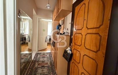 KARŞIYAKA GONCALAR’DA MERKEZİ KONUMDA SATILIK 2+1 ARA KAT DAİRE