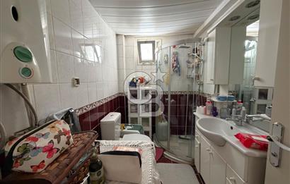 KARŞIYAKA GONCALAR’DA MERKEZİ KONUMDA SATILIK 2+1 ARA KAT DAİRE