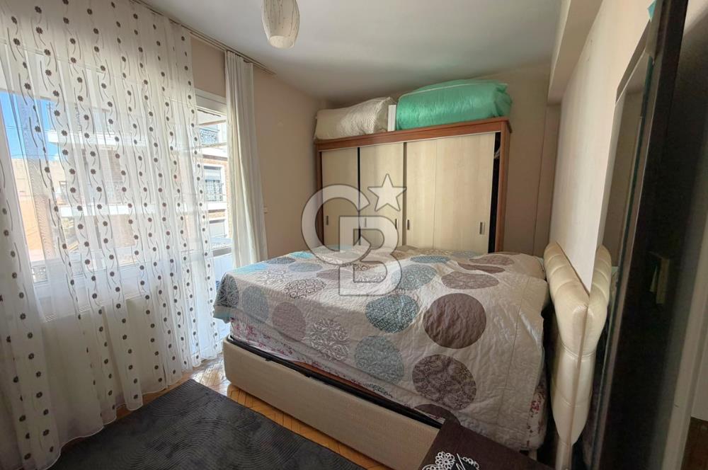 KARŞIYAKA GONCALAR’DA MERKEZİ KONUMDA SATILIK 2+1 ARA KAT DAİRE