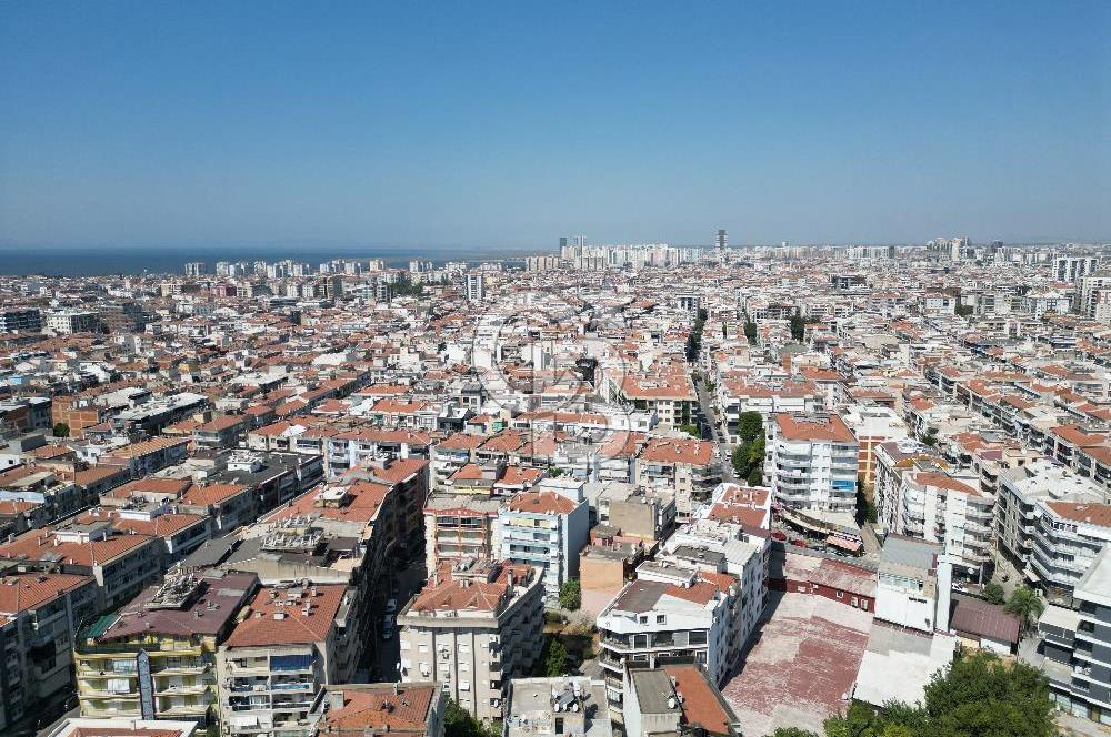 KARŞIYAKA GONCALAR’DA MERKEZİ KONUMDA SATILIK 2+1 ARA KAT DAİRE