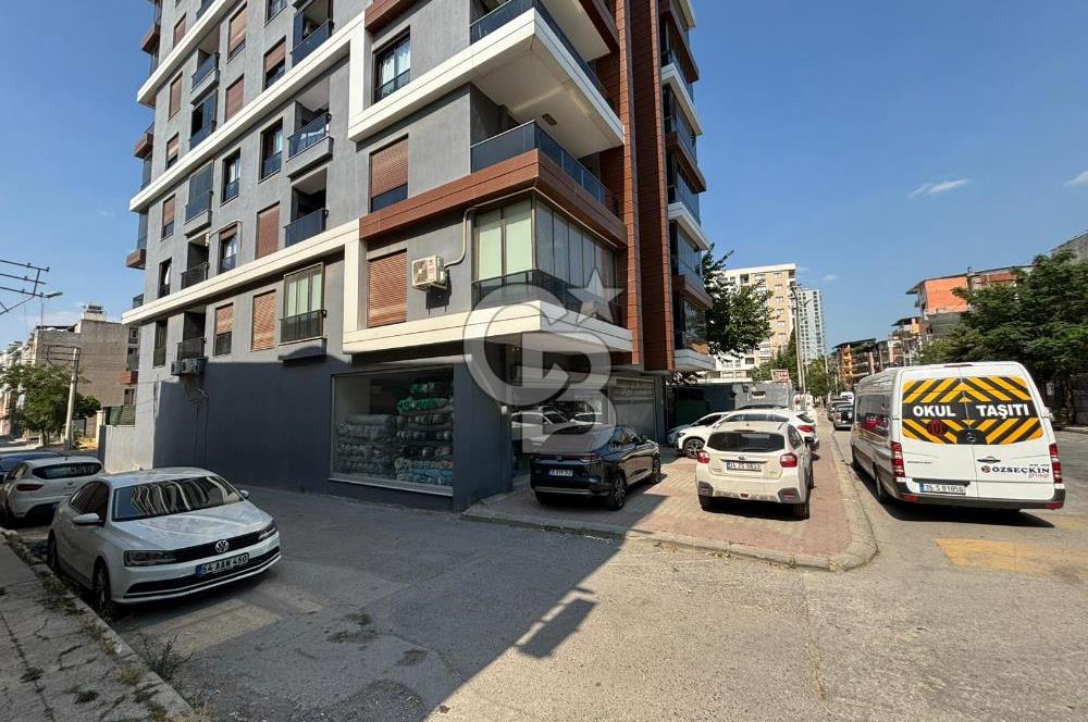Bornova Yeşilova Nüans Rezidans'da 400m², Satılık 2 Cepheli Köşe Dükkan