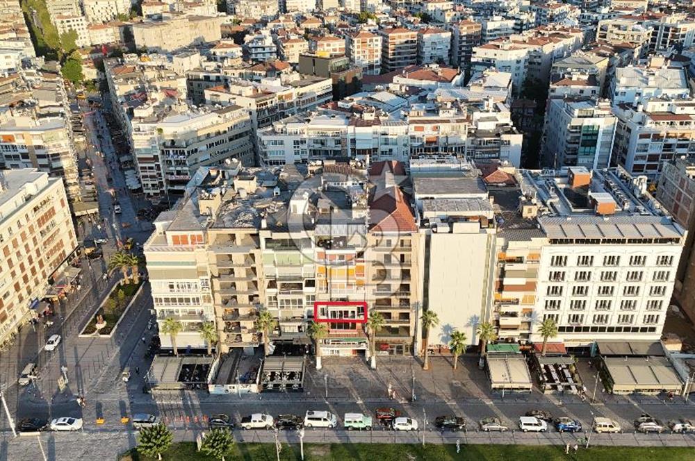 1.KORDON'DA SATILIK KESİNTİSİZ DENİZ MANZARALI 3+1 DAİRE