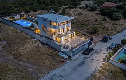 Ayvalık küçükköyde tam müstakil malikane