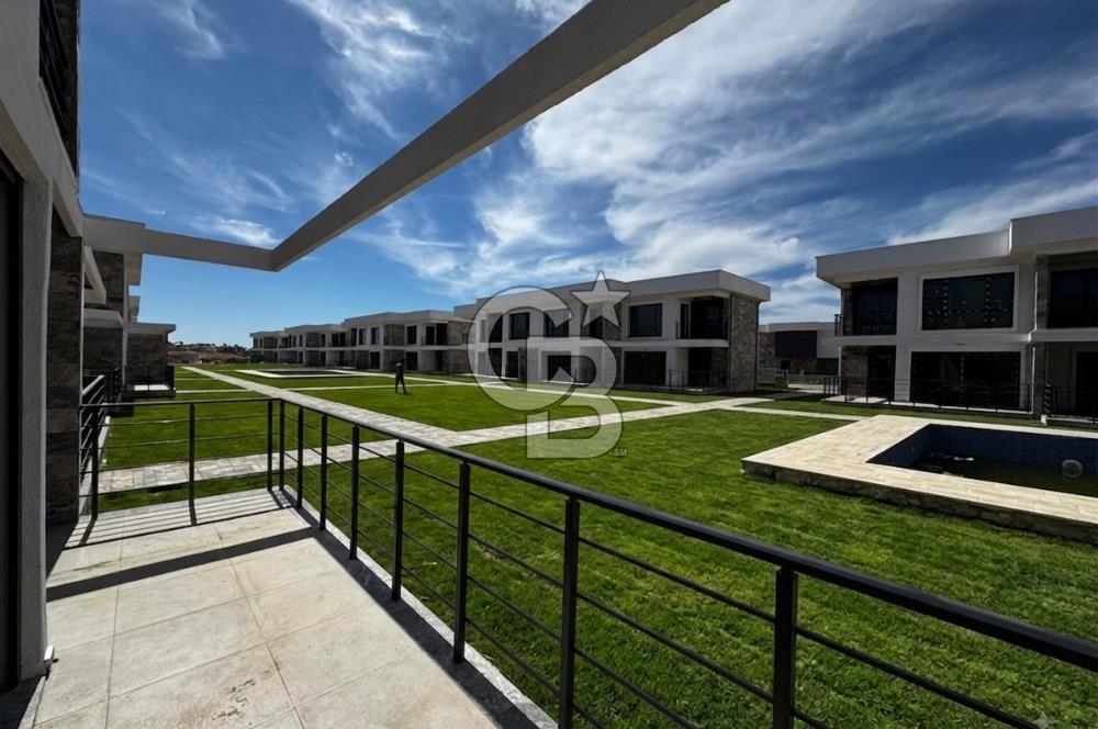 Altınova Gardenya Sitesi 2 + 1 