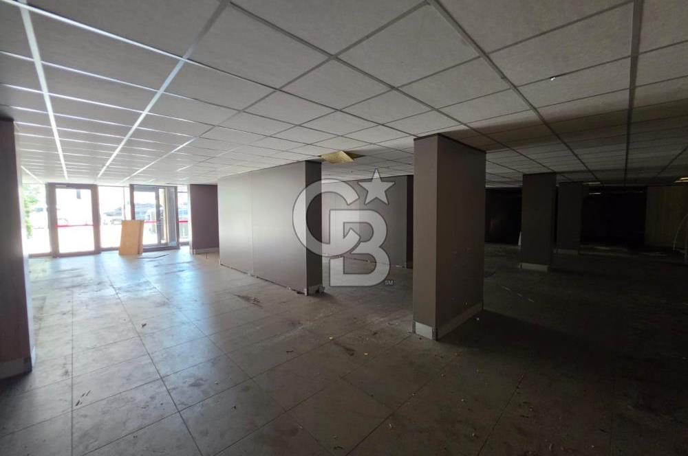 İSTİKLAL MAHALLESİNDE KİRALIK 396 M2 KİRALIK DÜKKAN