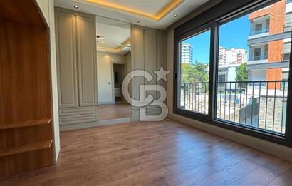 FENERYOLU,BAĞDAT CD. KONUTA VE İŞYERİNE UYGUN 135M2 BALKONLU 3+1