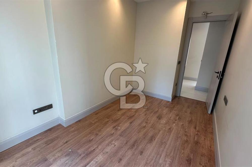 FENERYOLU,BAĞDAT CD. KONUTA VE İŞYERİNE UYGUN 135M2 BALKONLU 3+1