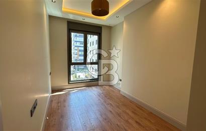 FENERYOLU,BAĞDAT CD. KONUTA VE İŞYERİNE UYGUN 135M2 BALKONLU 3+1