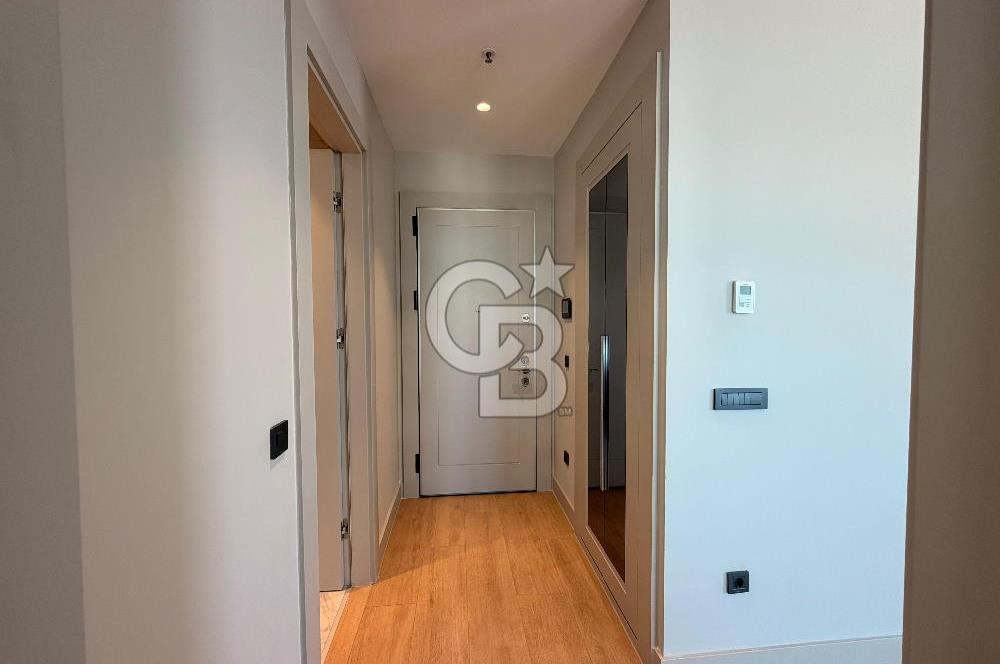 Alsancak Evora'da Full Deniz Manzaralı 1+1 Eşyalı kiralık Daire