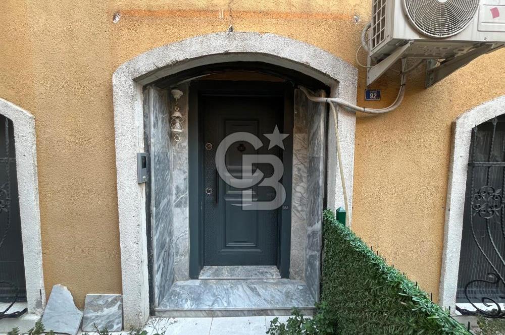 İZMİT ÇARŞIDA KİRALIK 250 M² 3+1 2 KATLI MÜSTAKİL İŞYERİ