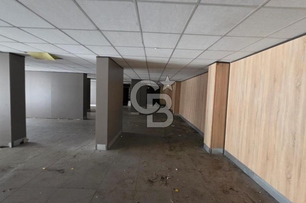 İSTİKLAL MAHALLESİNDE KİRALIK 396 M2 KİRALIK DÜKKAN