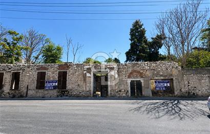 İzmir Buca'da Tarihi Marcel Balladur Levanten Köşkü 1300 m² Alan