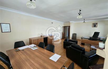 TURAN GÜNEŞ'E BİR BİNA ASANSÖRLÜ K.GARAJLI SATILIK 3+1DAİRE
