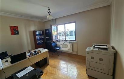 TURAN GÜNEŞ'E BİR BİNA ASANSÖRLÜ K.GARAJLI SATILIK 3+1DAİRE