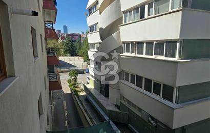 TURAN GÜNEŞ'E BİR BİNA ASANSÖRLÜ K.GARAJLI SATILIK 3+1DAİRE