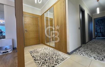 Ataşehir Modern1'de, 2 Balkondan Havuz Manzaralı, Satılık 3+1 Daire