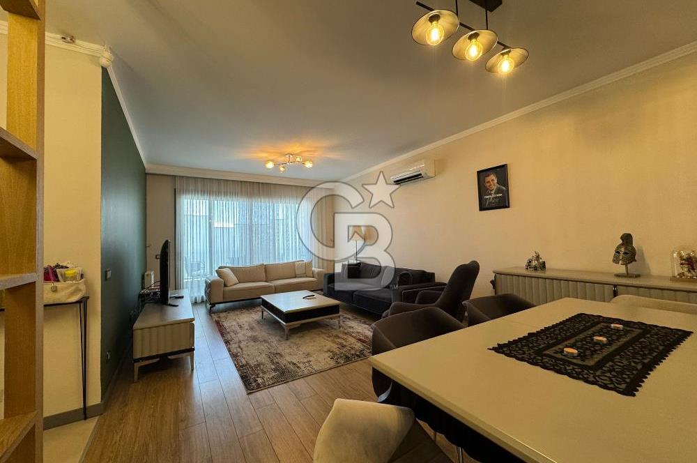 Ataşehir Modern1'de, 2 Balkondan Havuz Manzaralı, Satılık 3+1 Daire