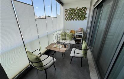 Ataşehir Modern1'de, 2 Balkondan Havuz Manzaralı, Satılık 3+1 Daire