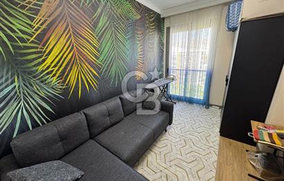Ataşehir Modern1'de, 2 Balkondan Havuz Manzaralı, Satılık 3+1 Daire
