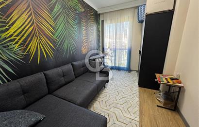 Ataşehir Modern1'de, 2 Balkondan Havuz Manzaralı, Satılık 3+1 Daire