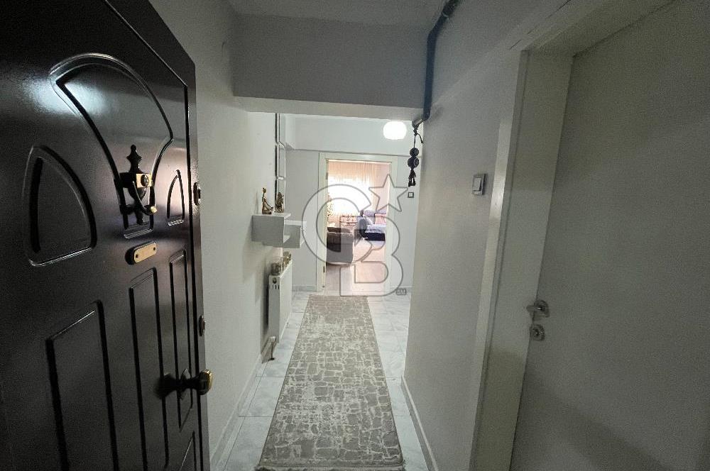 ÖVEÇLER'DE 8. CADDEDE YAPILI 2+1 UYGUN FİYATA SATILIK DAİRE