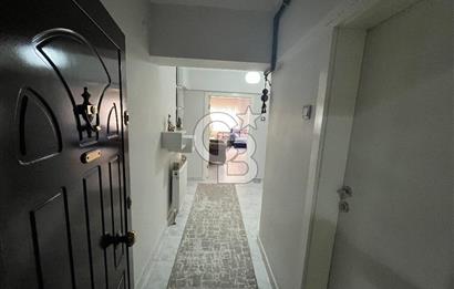 ÖVEÇLER'DE 8. CADDEDE YAPILI 2+1 UYGUN FİYATA SATILIK DAİRE
