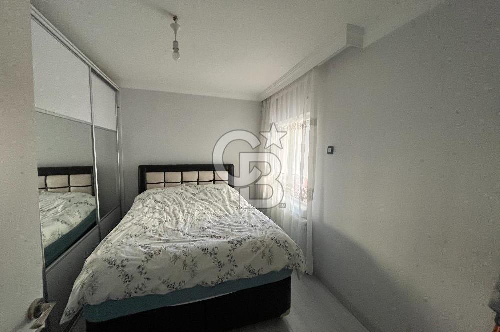 ÖVEÇLER'DE 8. CADDEDE YAPILI 2+1 UYGUN FİYATA SATILIK DAİRE