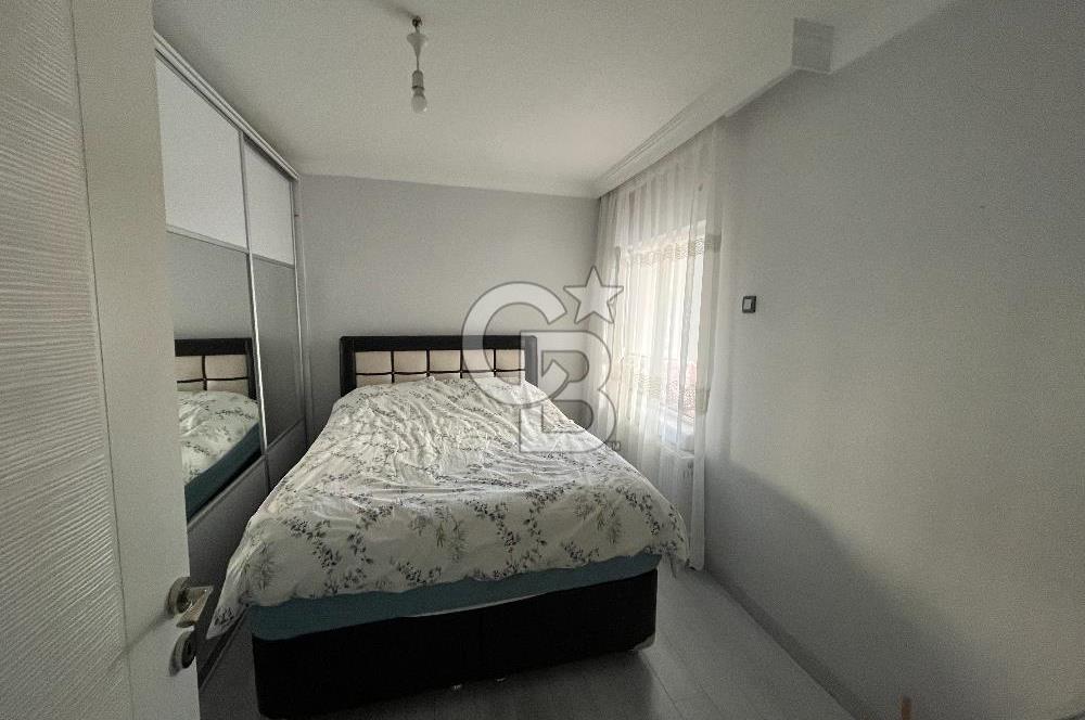 ÖVEÇLER'DE 8. CADDEDE YAPILI 2+1 UYGUN FİYATA SATILIK DAİRE