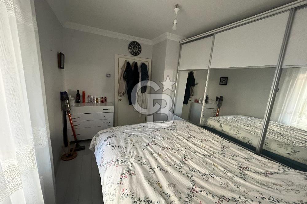 ÖVEÇLER'DE 8. CADDEDE YAPILI 2+1 UYGUN FİYATA SATILIK DAİRE