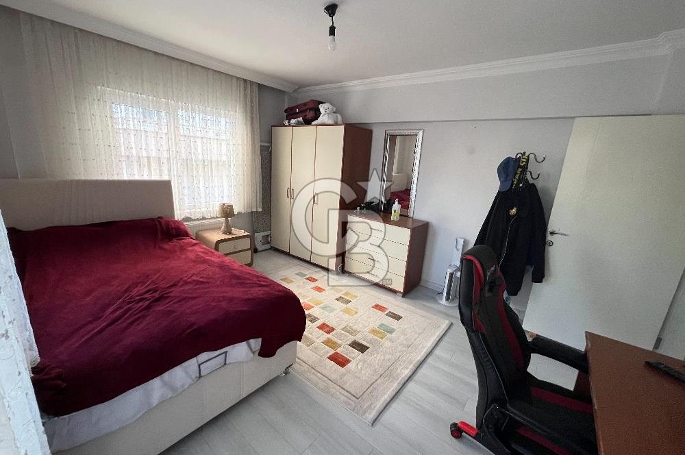 ÖVEÇLER'DE 8. CADDEDE YAPILI 2+1 UYGUN FİYATA SATILIK DAİRE