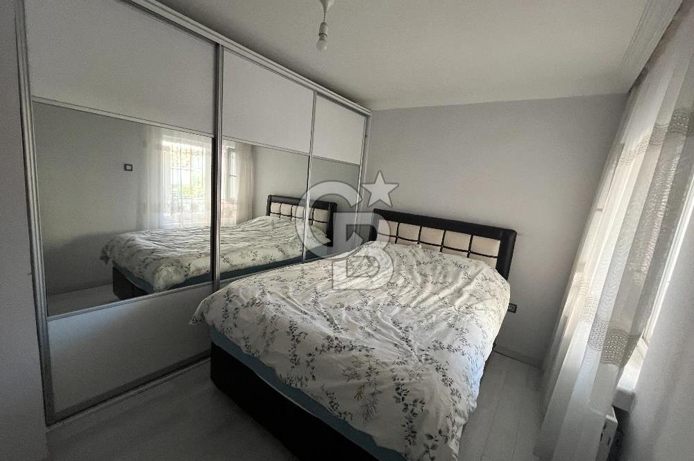 ÖVEÇLER'DE 8. CADDEDE YAPILI 2+1 UYGUN FİYATA SATILIK DAİRE