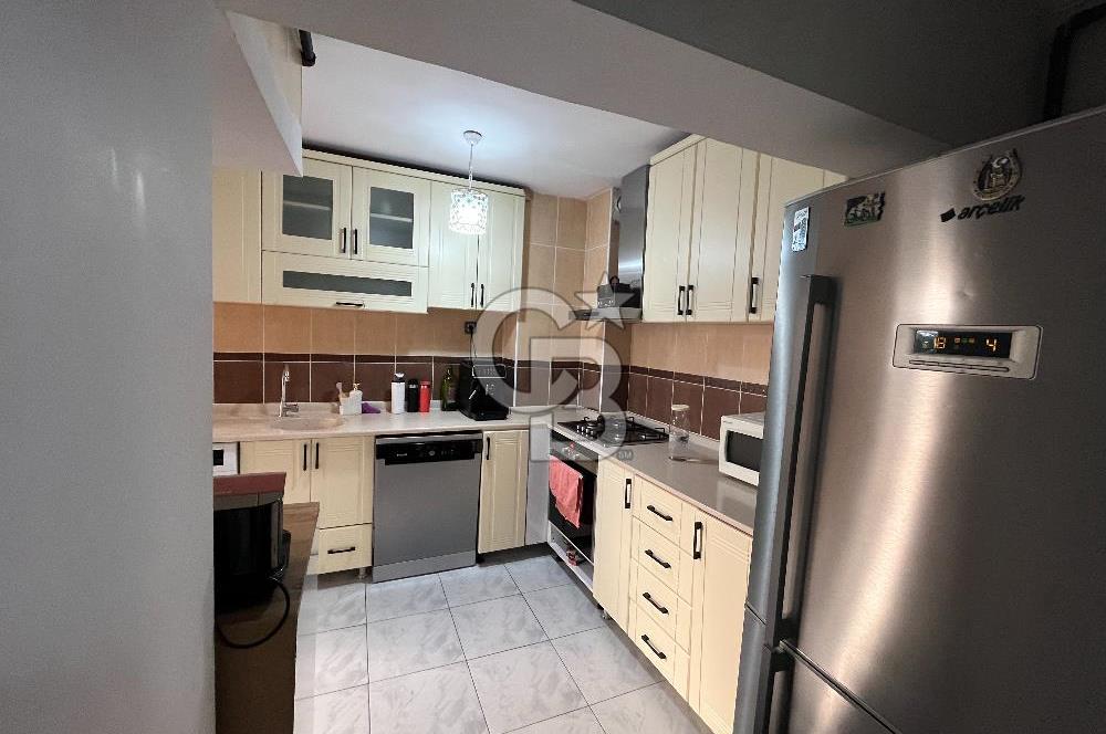 ÖVEÇLER'DE 8. CADDEDE YAPILI 2+1 UYGUN FİYATA SATILIK DAİRE