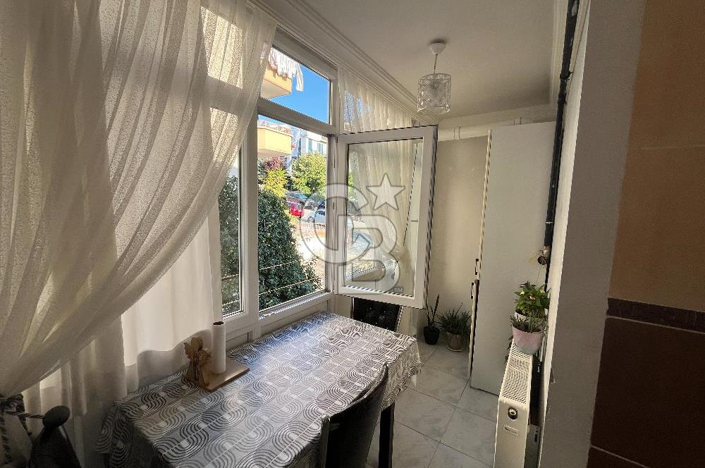ÖVEÇLER'DE 8. CADDEDE YAPILI 2+1 UYGUN FİYATA SATILIK DAİRE