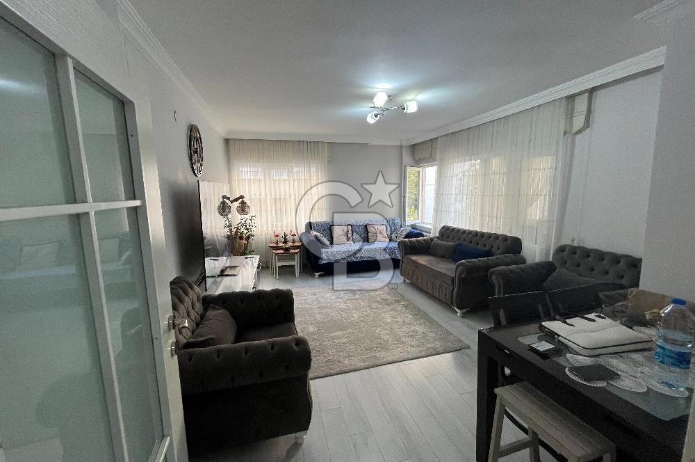 ÖVEÇLER'DE 8. CADDEDE YAPILI 2+1 UYGUN FİYATA SATILIK DAİRE