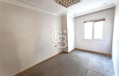MUHTEŞEM LOKASYON'DA GİRNE CADDESİ ÜZERİ 2+1 KİRALIK İŞYERİ