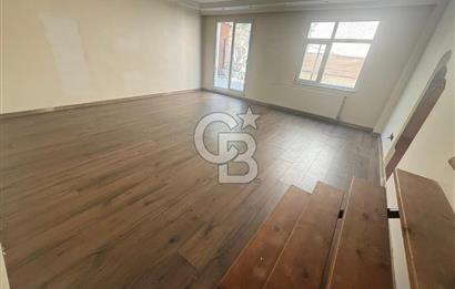 BAHÇEŞEHİR'DE SATILIK VİLLA TADINDA 3+1 SATILIK DAİRE