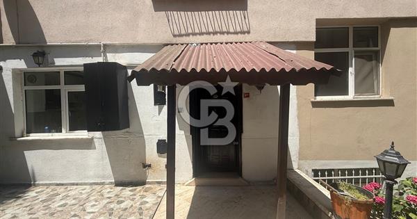 BAHÇEŞEHİR'DE SATILIK VİLLA TADINDA 3+1 SATILIK DAİRE - 369241