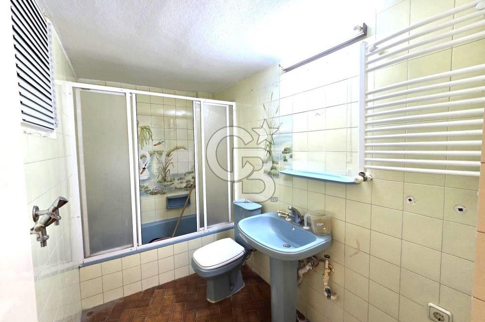 KARŞIYAKA ALAYBEY MERKEZ'DE İZBAN YAKINI KİRALIK 3+1 DAİRE....
