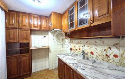 KARŞIYAKA ALAYBEY MERKEZ'DE İZBAN YAKINI KİRALIK 3+1 DAİRE....