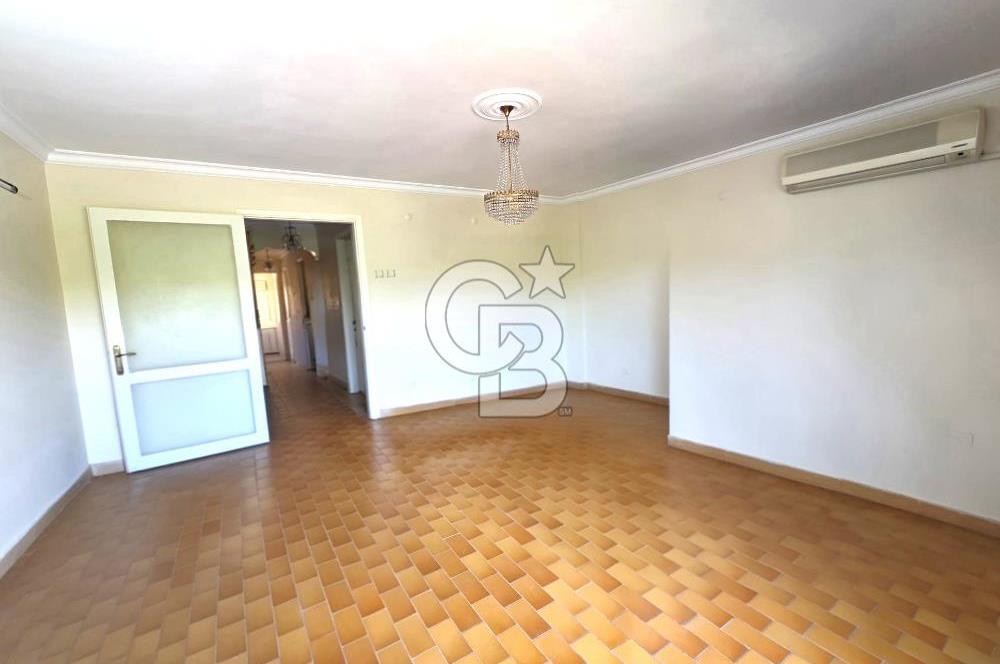 KARŞIYAKA ALAYBEY MERKEZ'DE İZBAN YAKINI KİRALIK 3+1 DAİRE....