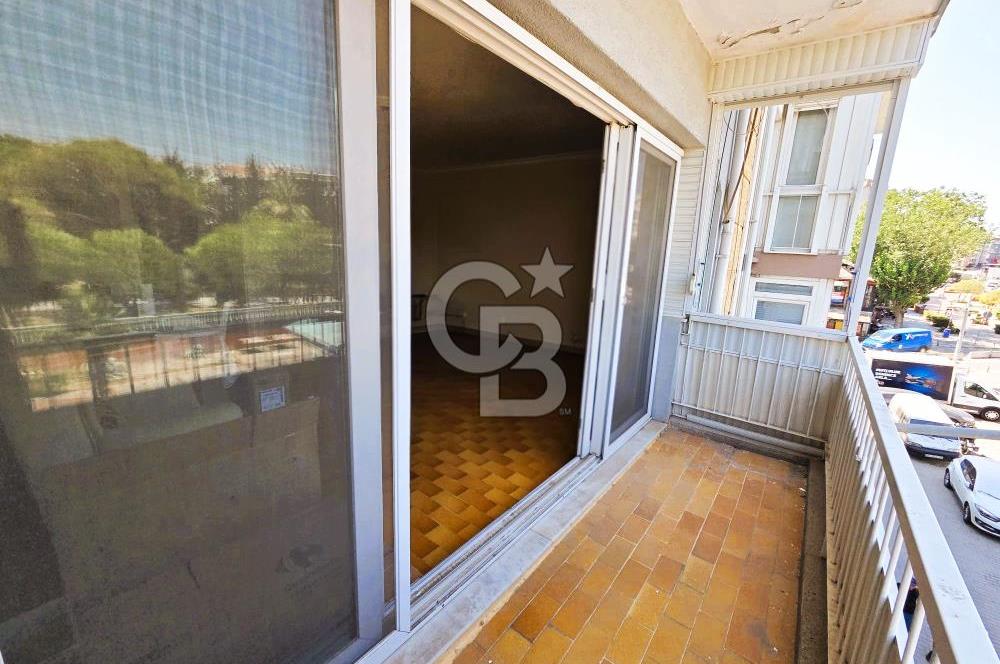 KARŞIYAKA ALAYBEY MERKEZ'DE İZBAN YAKINI KİRALIK 3+1 DAİRE....