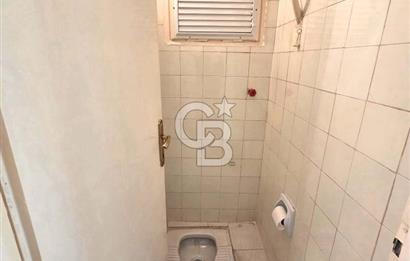 KARŞIYAKA ALAYBEY MERKEZ'DE İZBAN YAKINI KİRALIK 3+1 DAİRE....