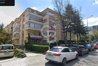 ÖVEÇLER'DE 8. CADDEDE YAPILI 2+1 UYGUN FİYATA SATILIK DAİRE - 12 - 369232