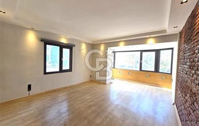 MUHTEŞEM LOKASYON'DA GİRNE CADDESİ ÜZERİ 2+1 KİRALIK İŞYERİ