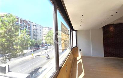 MUHTEŞEM LOKASYON'DA GİRNE CADDESİ ÜZERİ 2+1 KİRALIK İŞYERİ