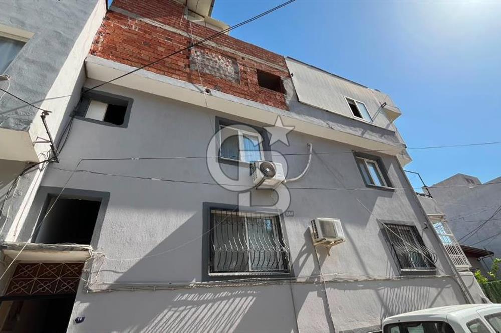 Bayraklı Muhittin Erener'de Full Tadilatlı Masrafsız 2+1 Daire