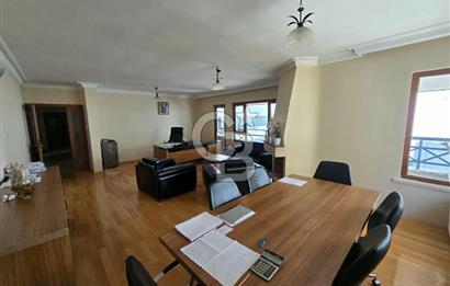 TURAN GÜNEŞ'E BİR BİNA ASANSÖRLÜ K.GARAJLI SATILIK 3+1DAİRE